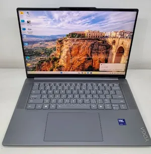 New Laptop Lenovo 32GB Intel Core Ultra 7 SSD 1T