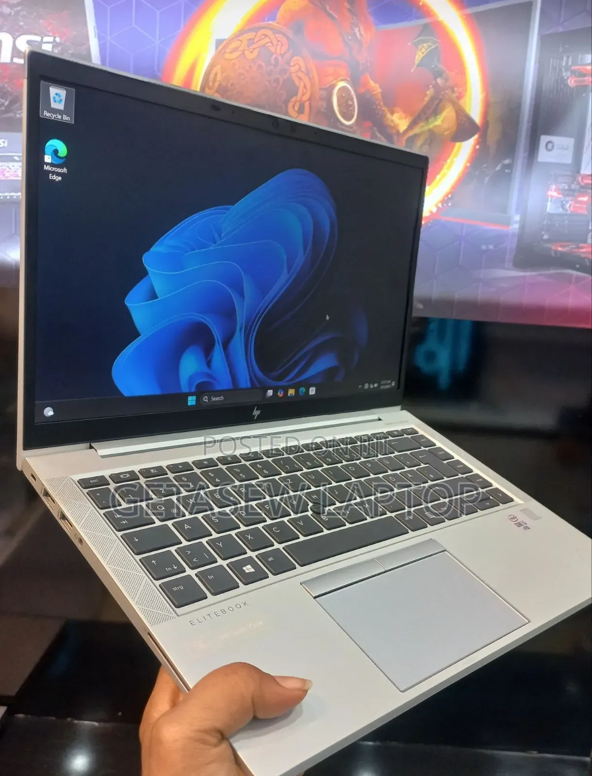 New Laptop HP EliteBook 840 G7 16GB Intel Core i5 SSD 512GB