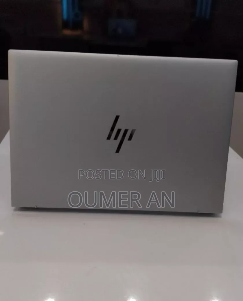 New Laptop HP EliteBook 840 G10 16GB Intel Core i7 SSD 512GB