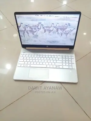 Photo - New Laptop HP Pavilion 10 8GB Intel Core I5 SSD 512GB