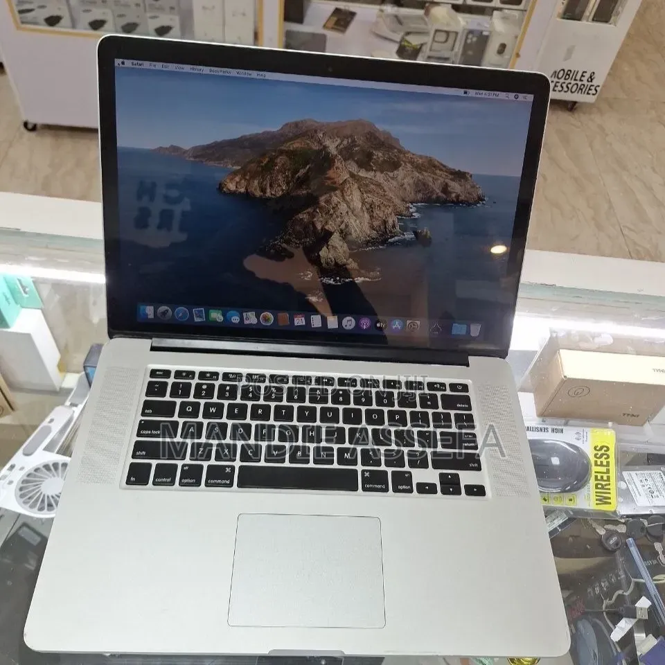New Laptop Apple MacBook Pro 2014 16GB Intel Core i7 SSD 512GB