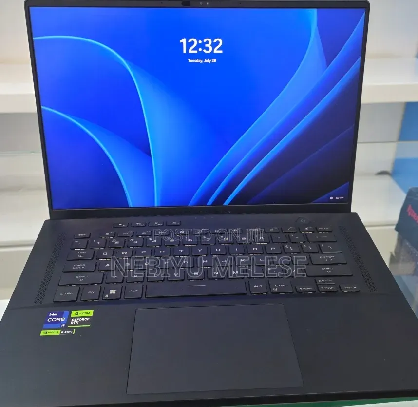 New Laptop Asus ROG Strix G15 16GB Intel Core i9 SSD 1T