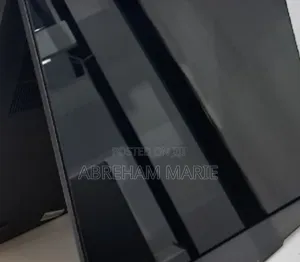 New Laptop Lenovo Yoga 7i 16GB Intel Core Ultra 7 SSD 512GB