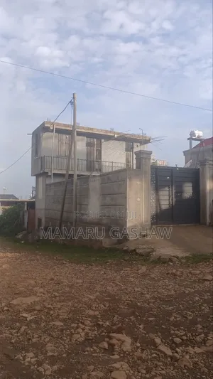 4bdrm House in New Line, Oromia-Finfinne for sale