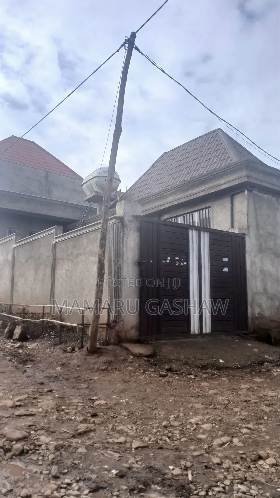 4bdrm House in New Line, Oromia-Finfinne for sale