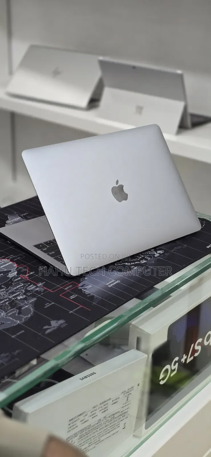New Laptop Apple MacBook Pro 2020 8GB Apple M1 SSD 256GB