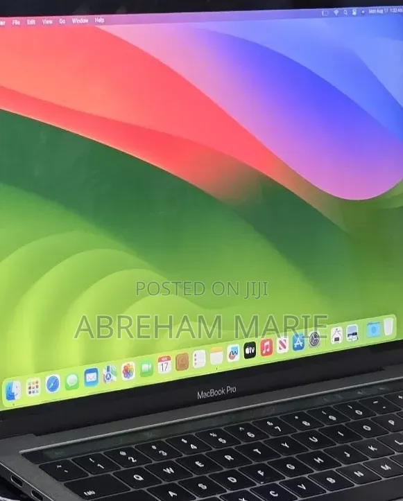 New Laptop Apple MacBook Pro 2020 8GB Nvidia SSD 256GB