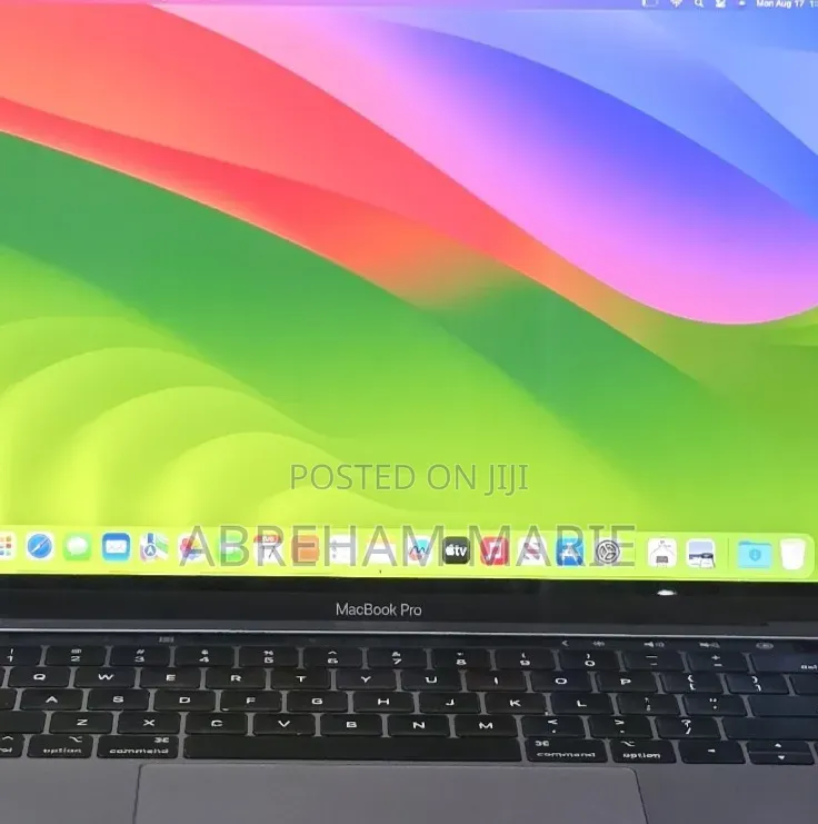 New Laptop Apple MacBook Pro 2020 8GB Nvidia SSD 256GB