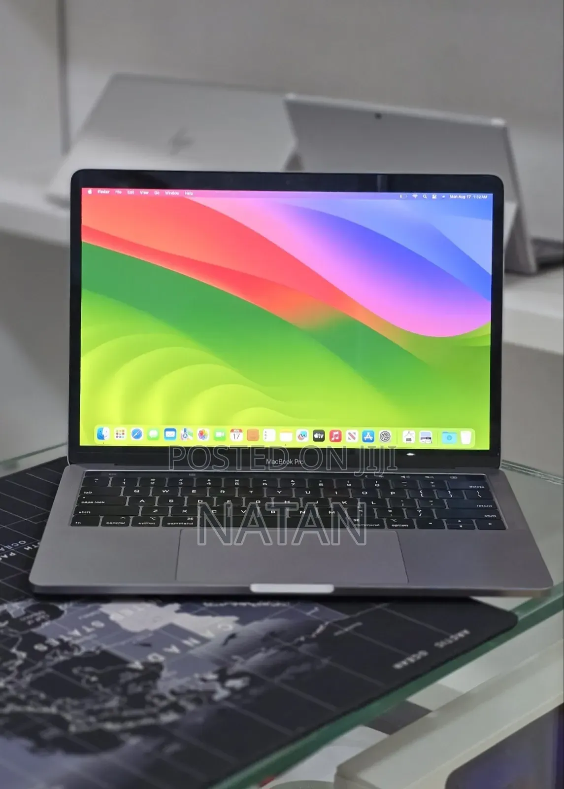 New Laptop Apple MacBook Pro 2020 M1 8GB Apple M1 Pro SSD 256GB