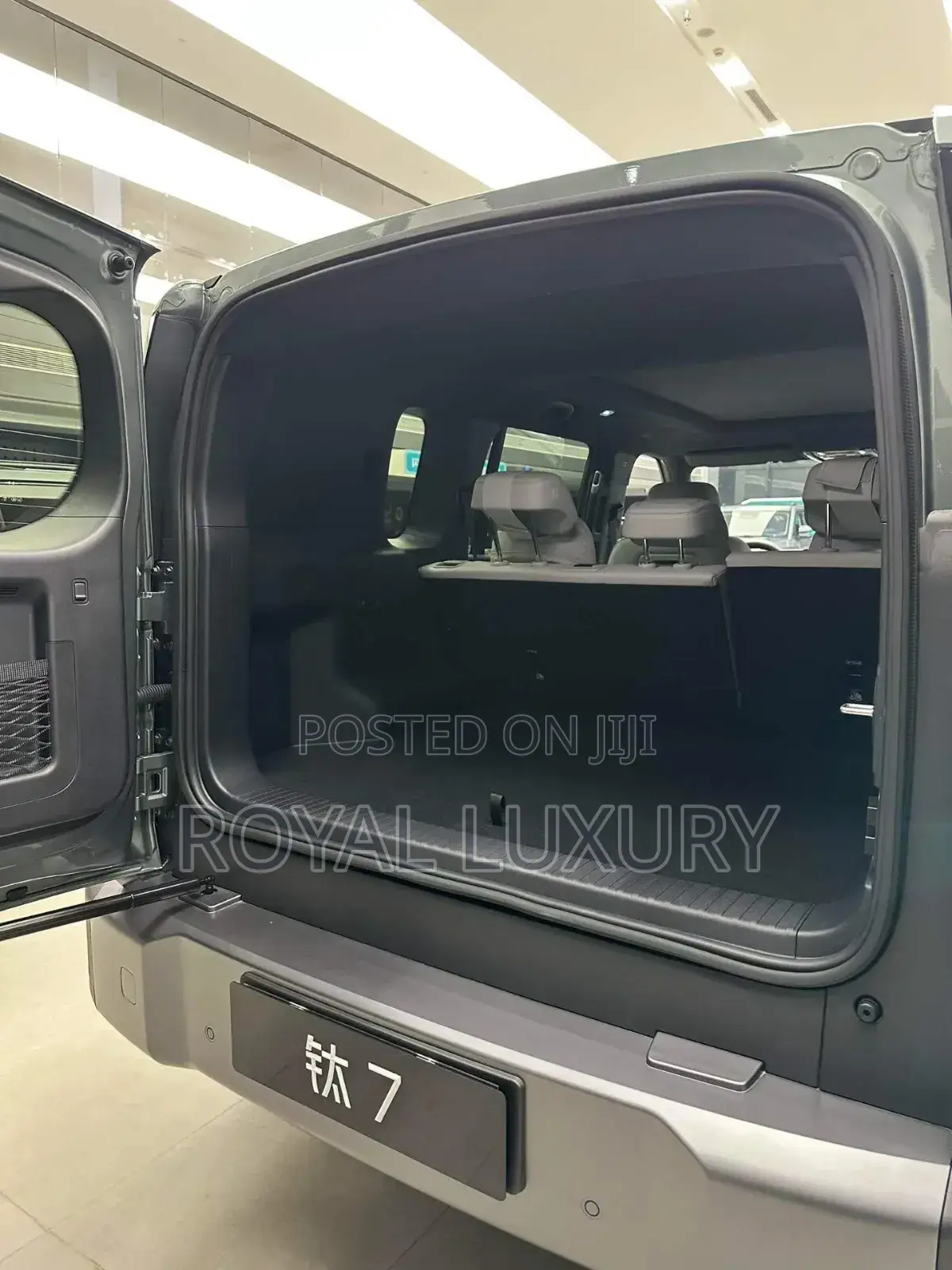 New BYD Leopard 7 2026 Gray