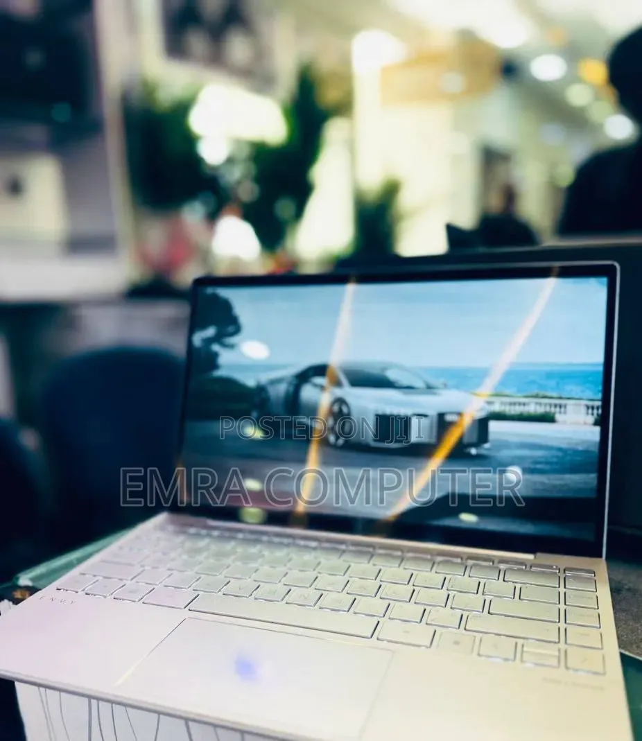 New Laptop HP 8GB Intel Core i5 SSD 512GB