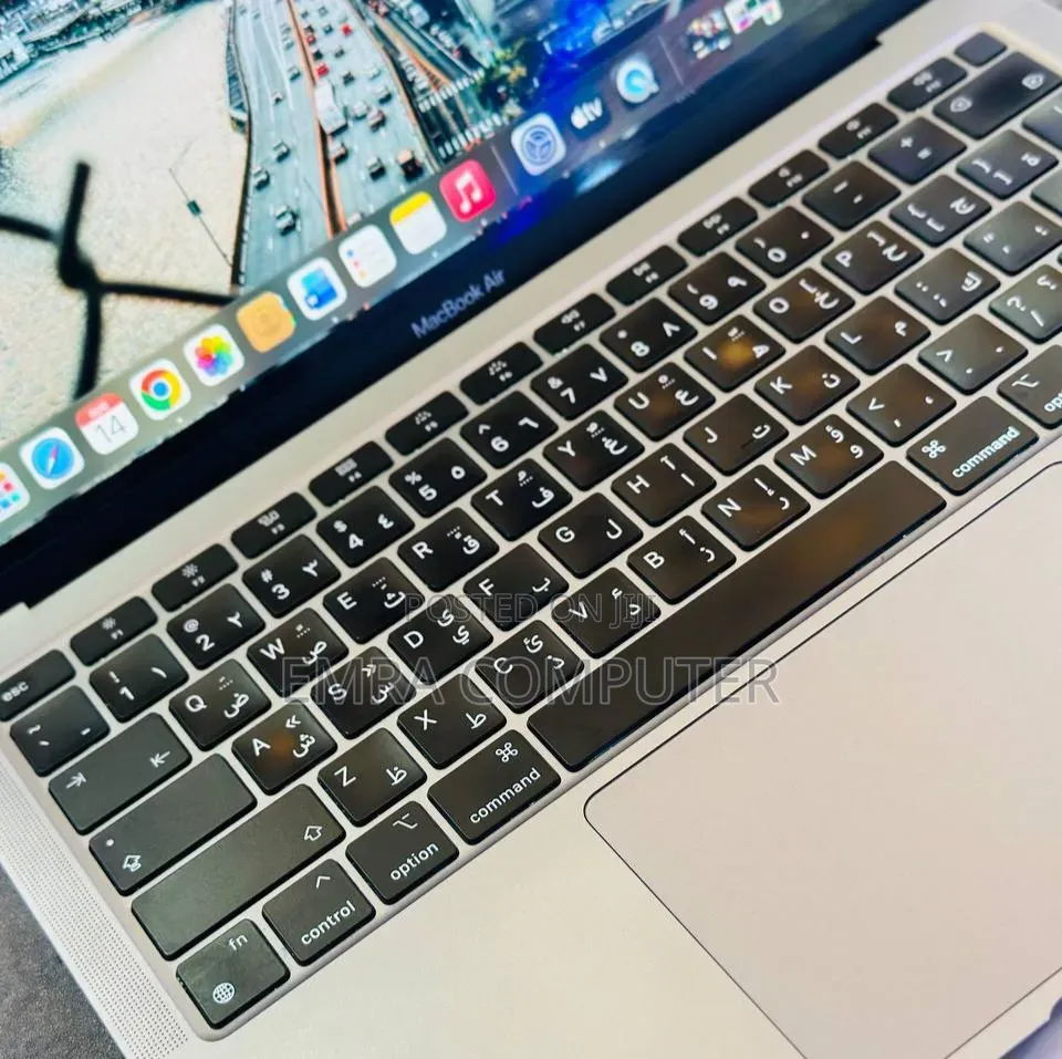 New Laptop Apple MacBook Air 2020 8GB Intel Core i3 SSD 256GB