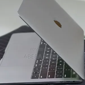 New Laptop Apple MacBook Pro 2020 8GB Apple M1 SSD 256GB