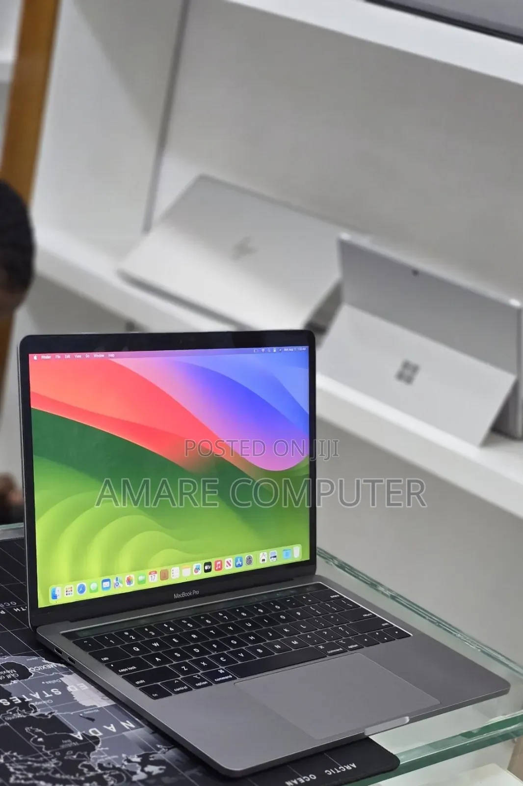 New Laptop Apple MacBook Pro 2020 M1 8GB Apple M1 SSD 256GB