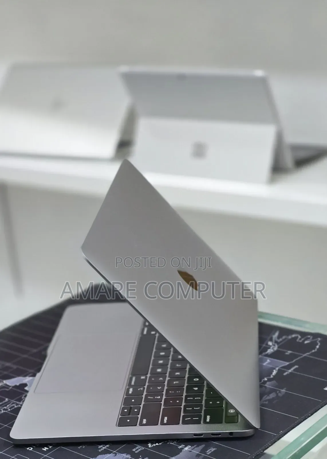 New Laptop Apple MacBook Pro 2020 M1 8GB Apple M1 SSD 256GB