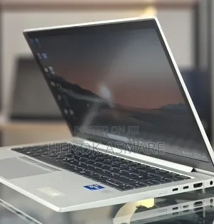 New Laptop HP EliteBook 840 G8 16GB Intel Core i7 SSD 512GB