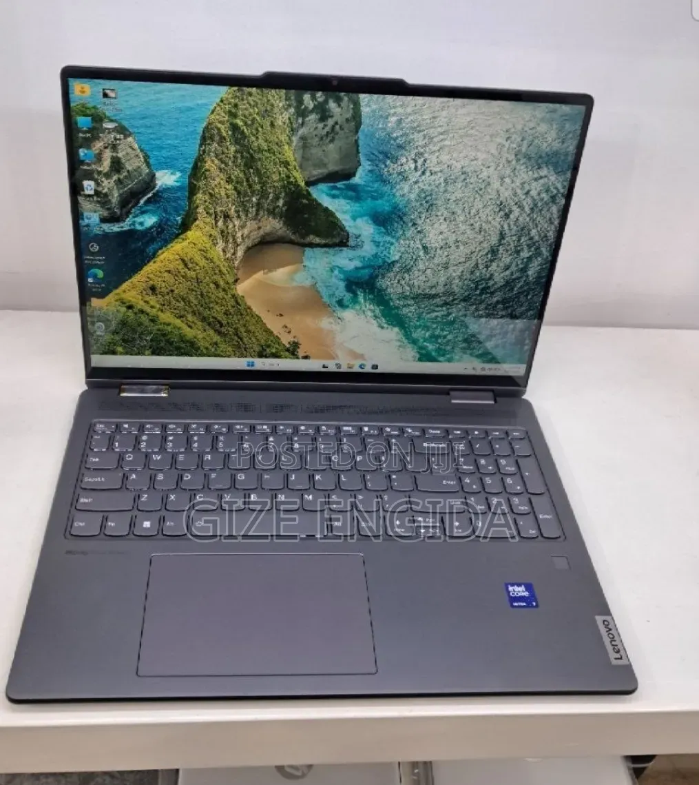 New Laptop Lenovo Yoga 7i 16GB Intel Core Ultra 7 SSD 512GB