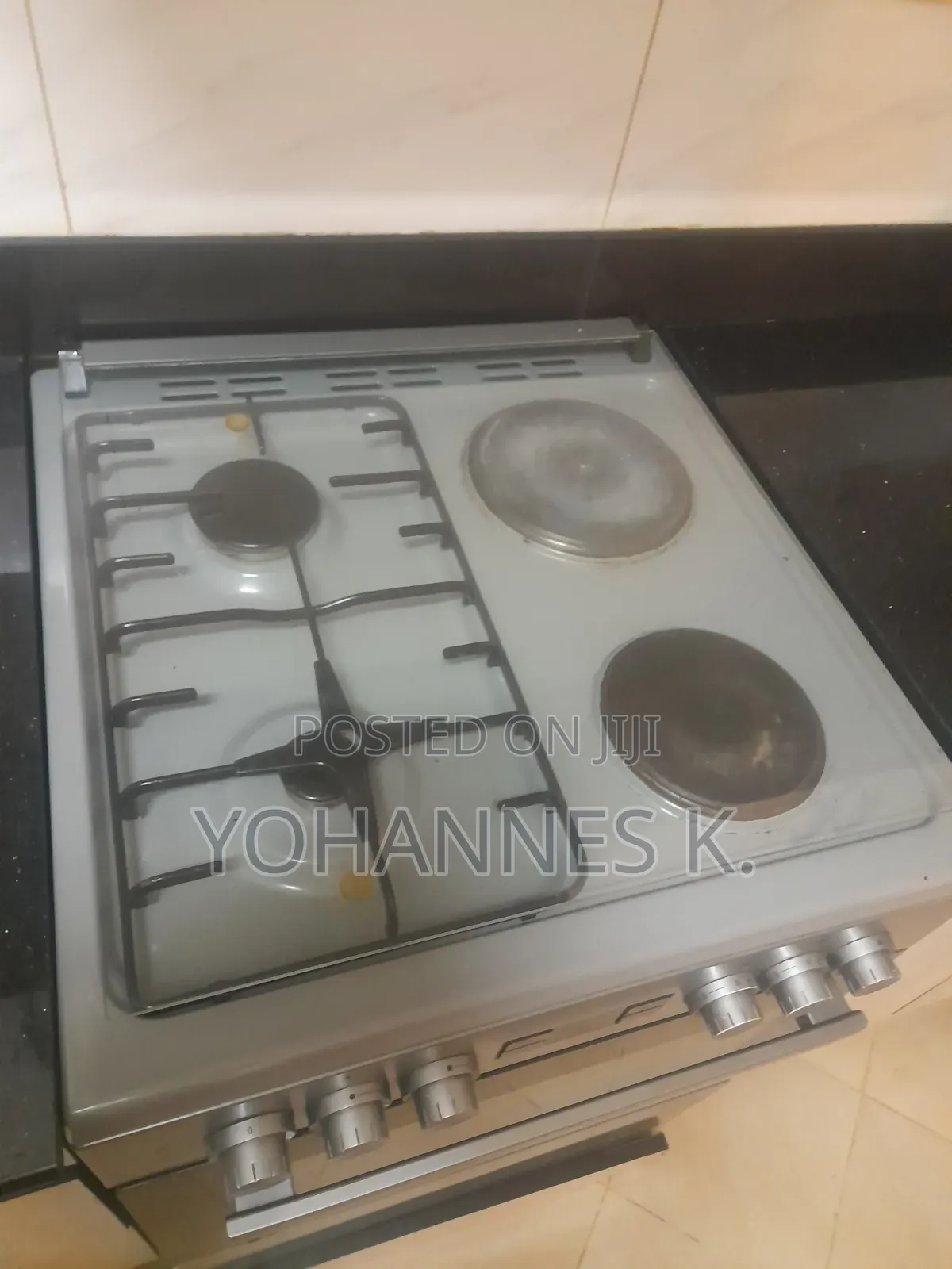 Furnished 2bdrm Apartment in Enyi Realestate, Bole for rent