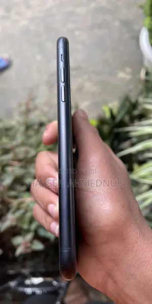 Apple iPhone XR 64 GB Black