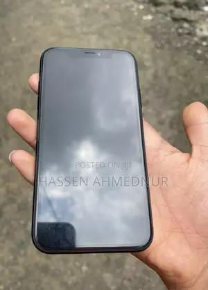 Apple iPhone XR 64 GB Black