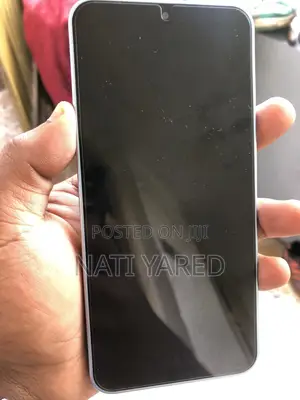 New Samsung Galaxy A17 5G 128 GB Silver