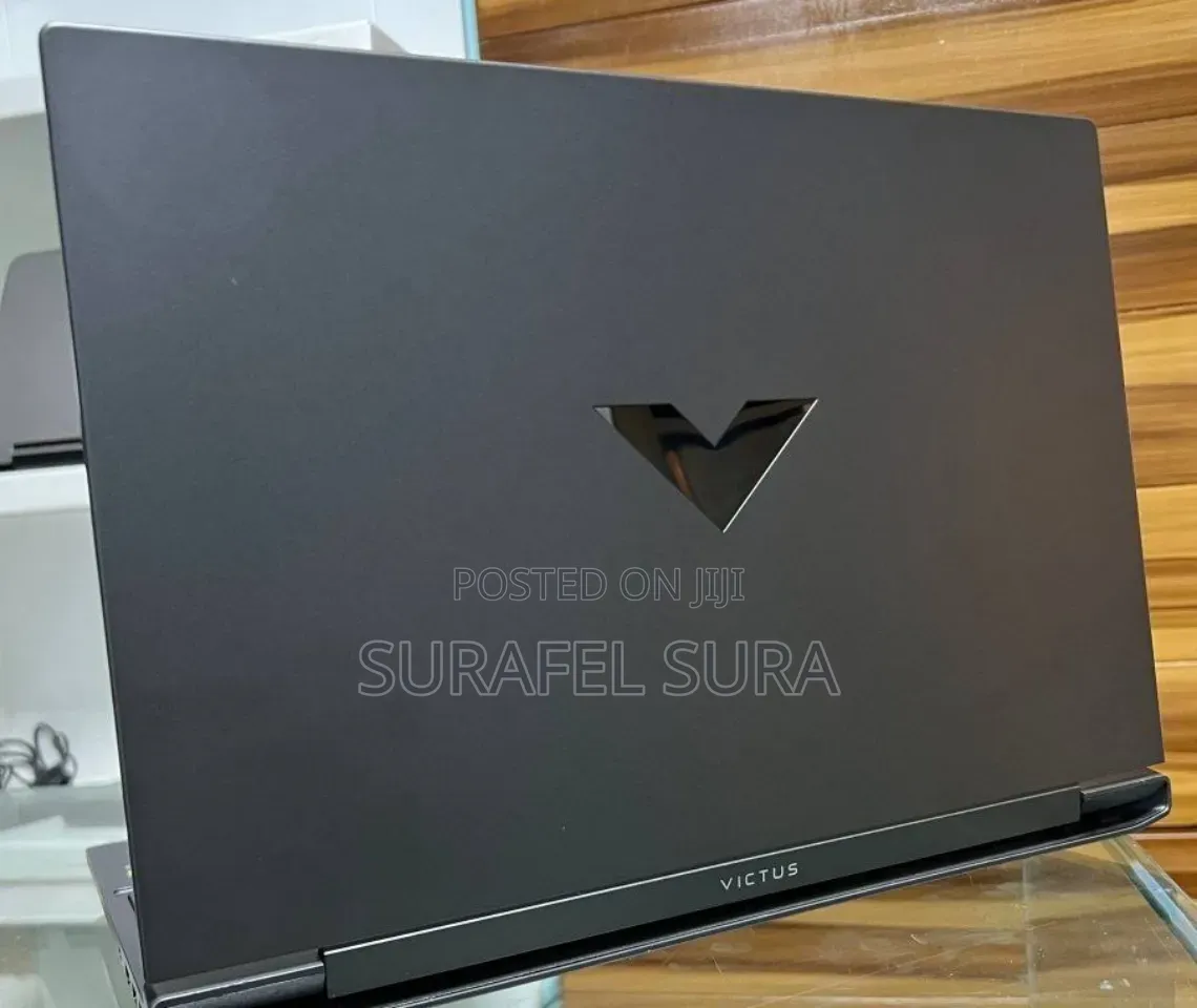 New Laptop HP Victus 15 16GB Intel Core i5 SSD 512GB