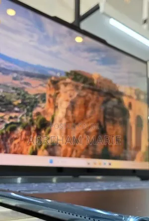 New Laptop Lenovo Yoga 9i 16GB Intel Core Ultra 7 SSD 1T