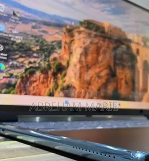 New Laptop Lenovo Yoga 9i 16GB Intel Core Ultra 7 SSD 1T