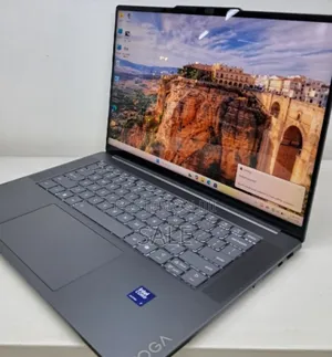 New Laptop Lenovo ThinkPad Yoga 32GB Intel Core Ultra 7 SSD 1T