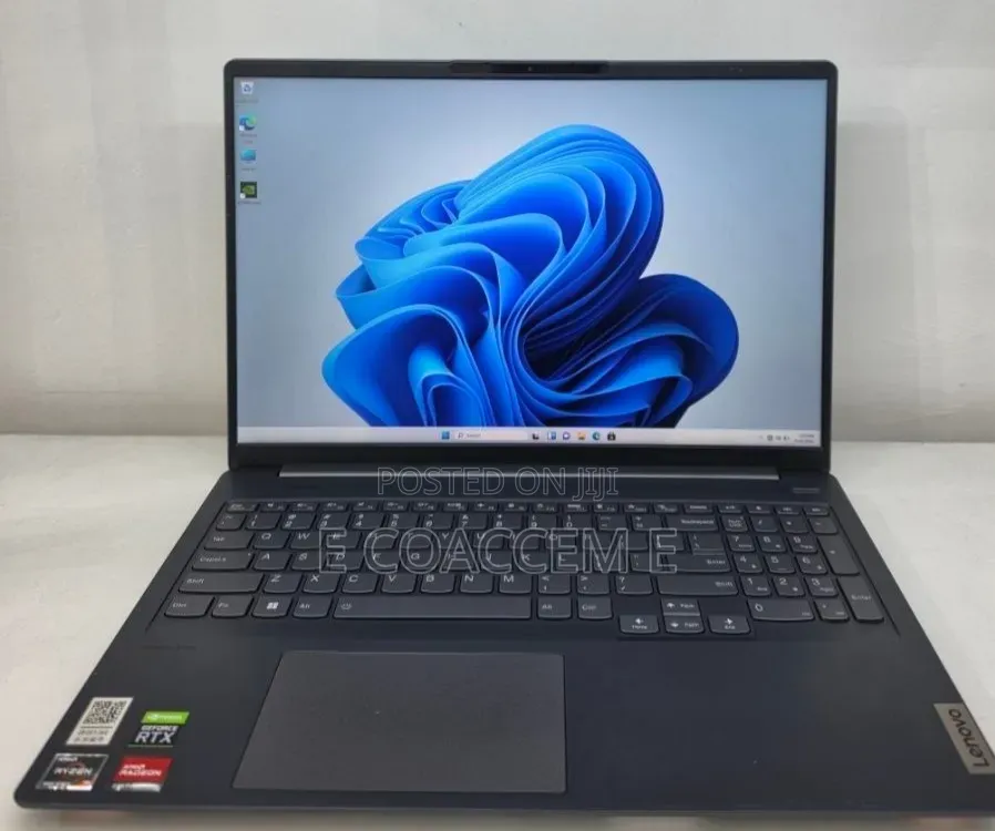 New Laptop Lenovo 16GB AMD Ryzen 7 SSD 512GB