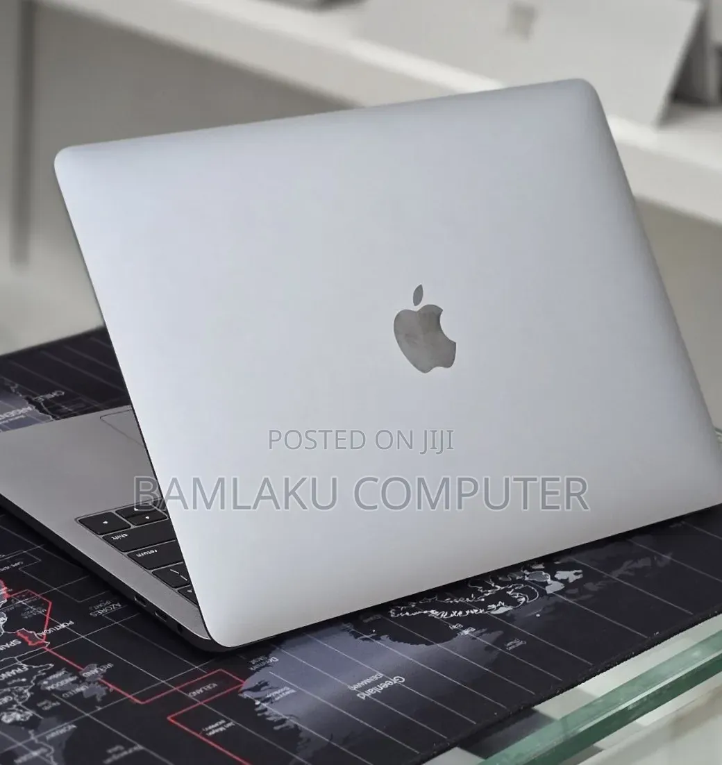 New Laptop Apple MacBook Pro 2020 M1 8GB Apple M1 SSD 256GB