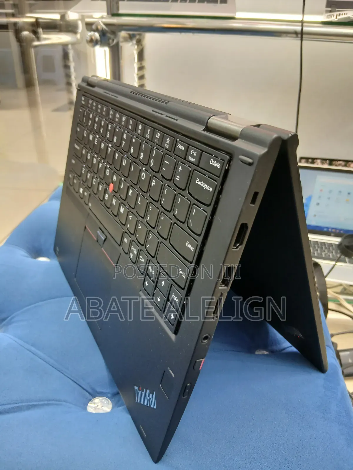 New Laptop Lenovo ThinkPad X390 Yoga 16GB Intel Core i7 SSD 512GB