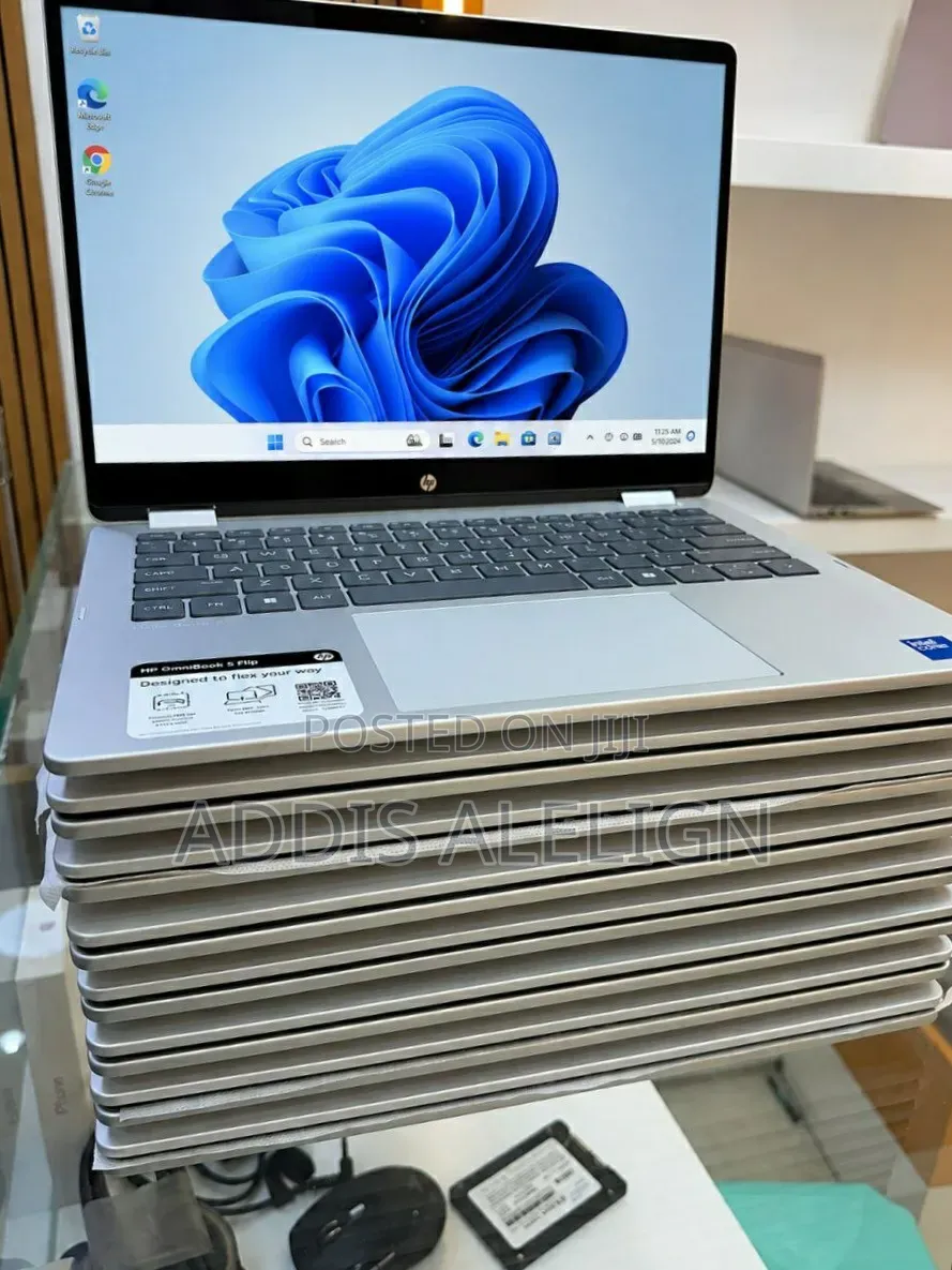 New Laptop HP OmniBook 5 14" 16GB Intel Core i7 SSD 512GB