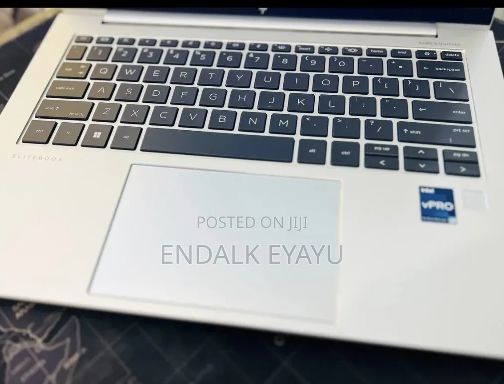 New Laptop HP EliteBook 840 G9 16GB Intel Core i7 SSD 512GB