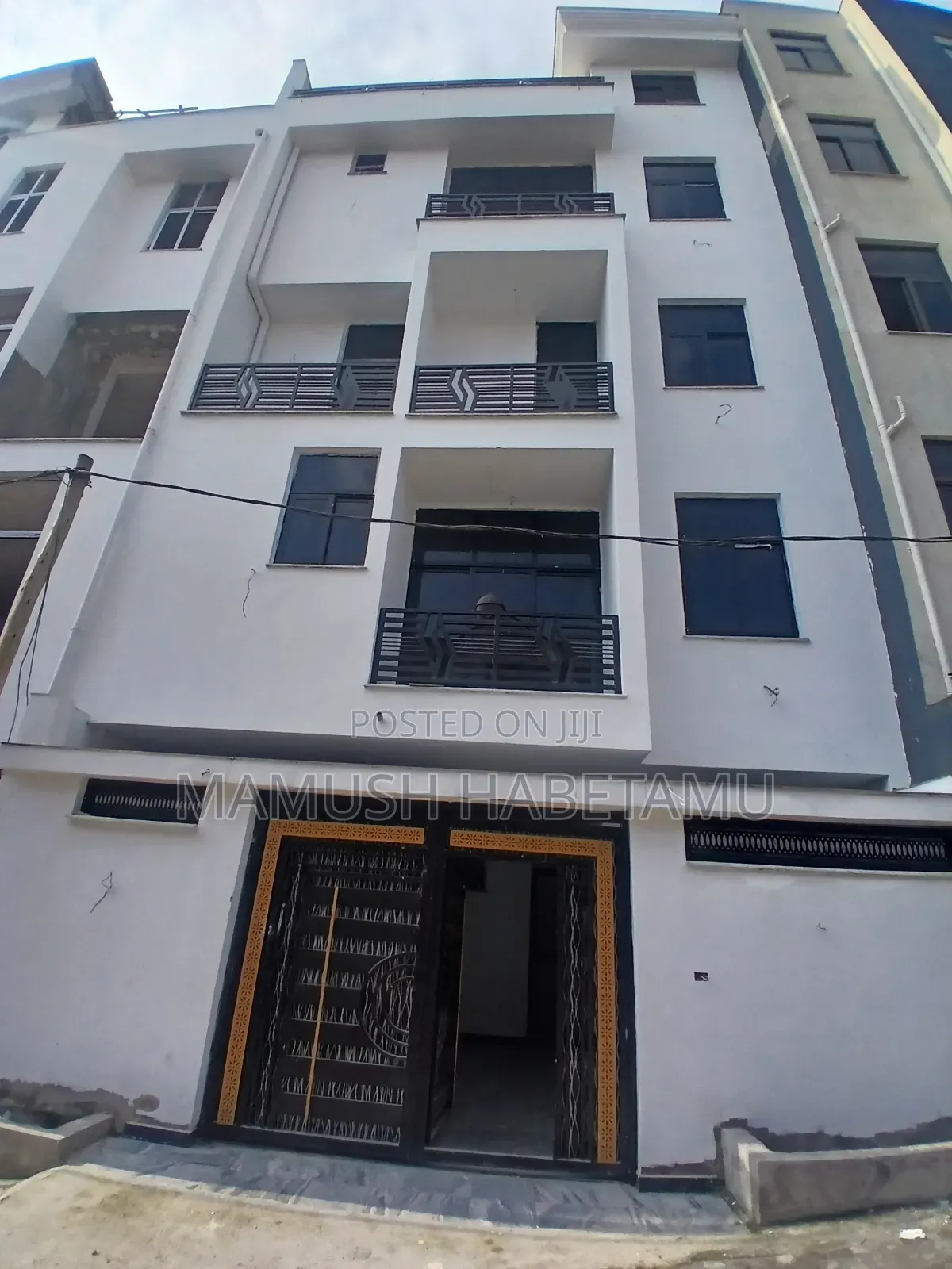Furnished 7bdrm House in 72ማህበር, Nifas Silk-Lafto for sale