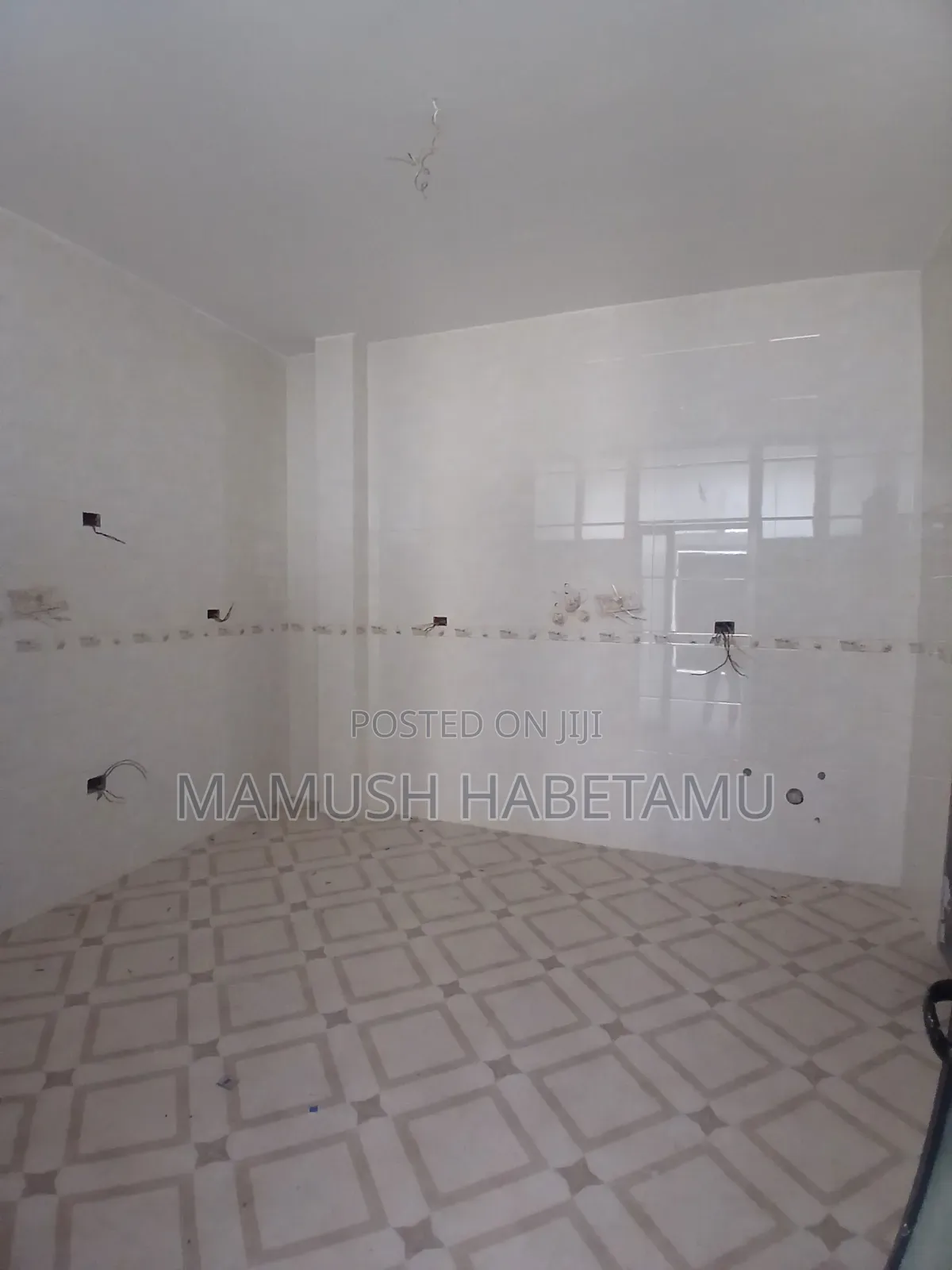 Furnished 7bdrm House in 72ማህበር, Nifas Silk-Lafto for sale