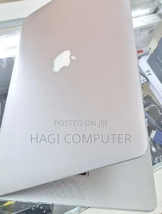 New Laptop Apple MacBook Pro 2014 16GB Intel Core i7 SSD 512GB