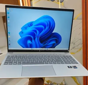 New Laptop HP 16GB Intel Core i7 SSD 1T