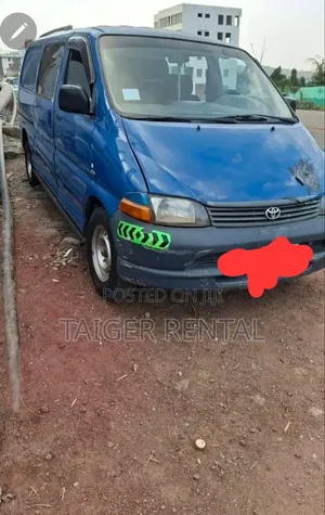 ያለ ሹፌር ይከራያል D4d Shark
 Van