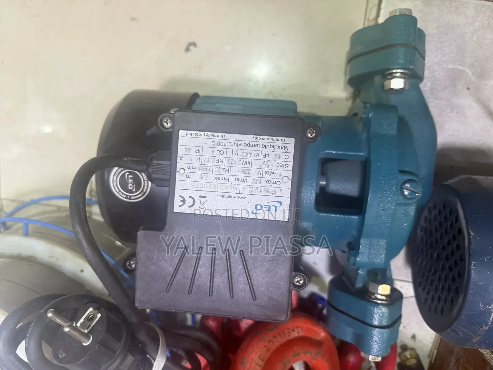LPM125 Hot Water Circulation Pump Featuring a Teal