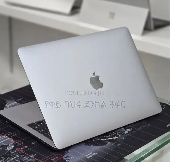 New Laptop Apple MacBook Pro 2020 8GB Intel Core i5 SSD 256GB