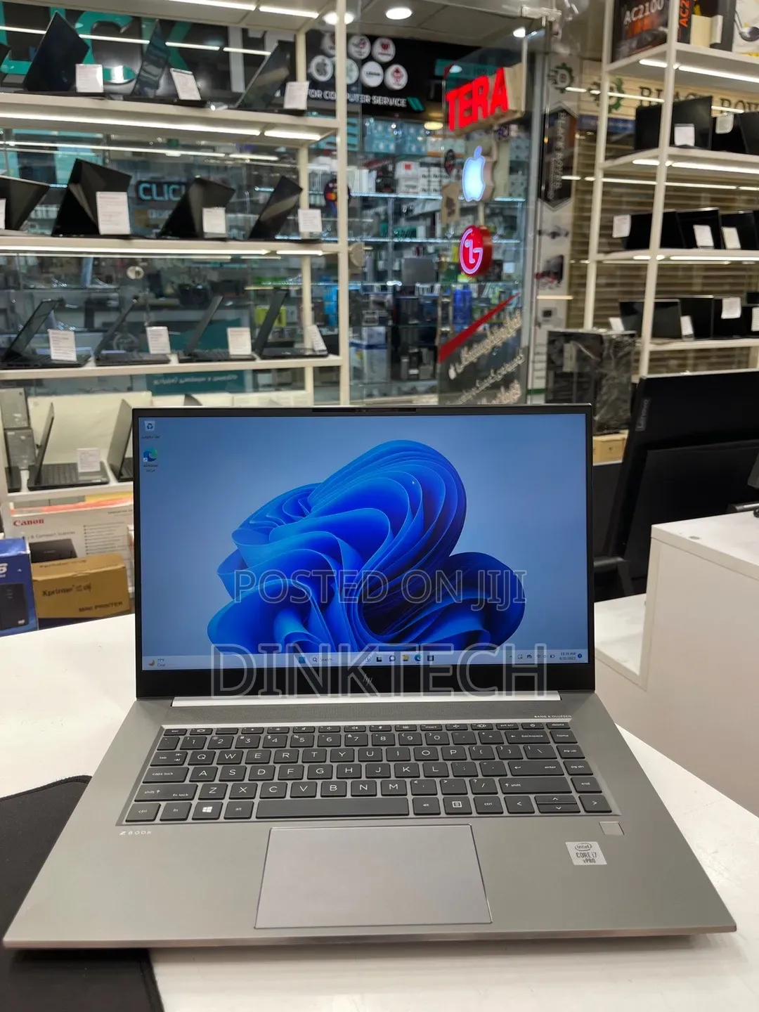 New Laptop HP 16GB Intel Core i7 SSD 512GB