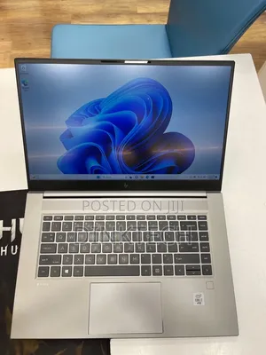 New Laptop HP 16GB Intel Core i7 SSD 512GB