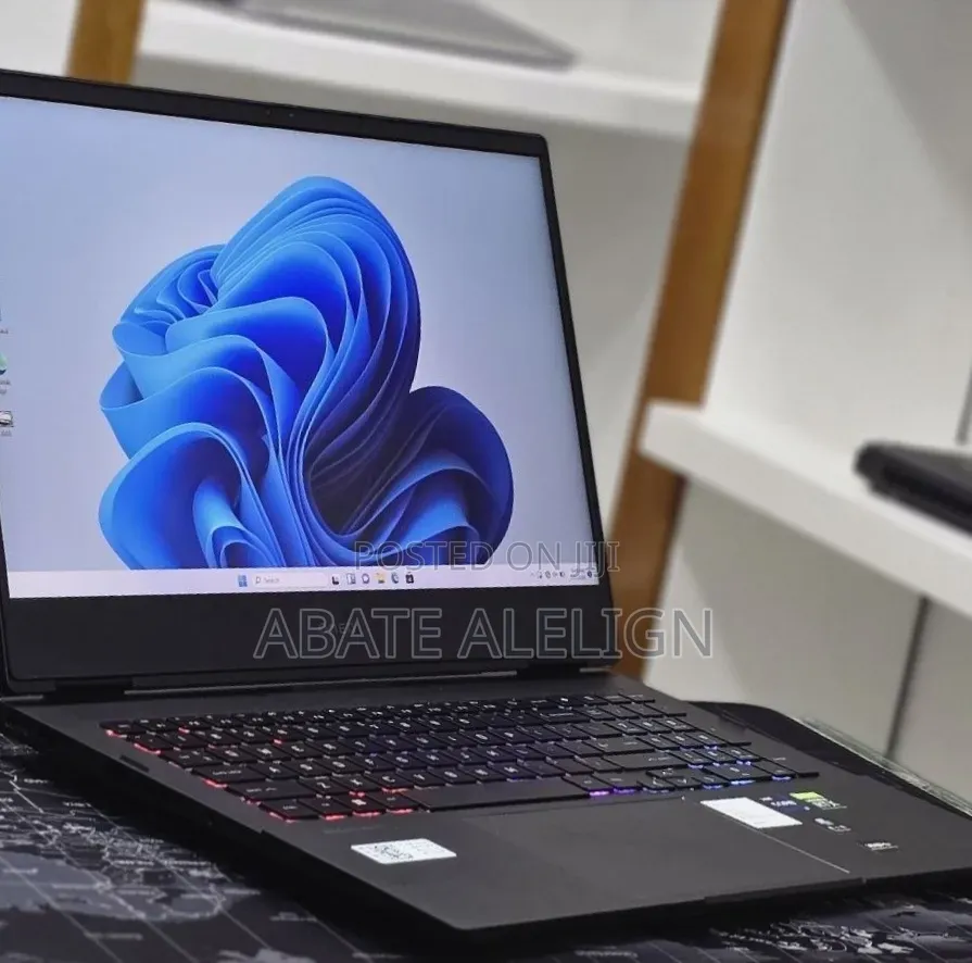 New Laptop HP Omen 16 16GB Intel Core i7 SSD 512GB