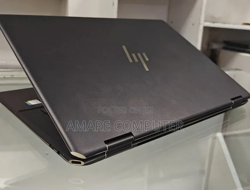 New Laptop HP Spectre X360 16GB Intel Core i7 SSD 512GB