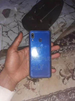 Samsung Galaxy A20 32 GB Blue