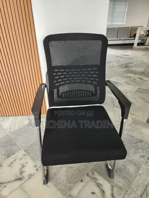 U Leg Guest Chair