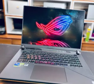 New Laptop Asus ROG Strix G15 16GB Intel Core i9 SSD 1T