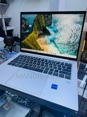 New Laptop HP EliteBook 840 10 16GB Intel Core i7 SSD 512GB