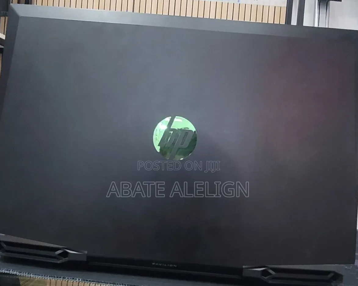 New Laptop HP Pavilion Power 15 16GB Intel Core i7 SSD 512GB